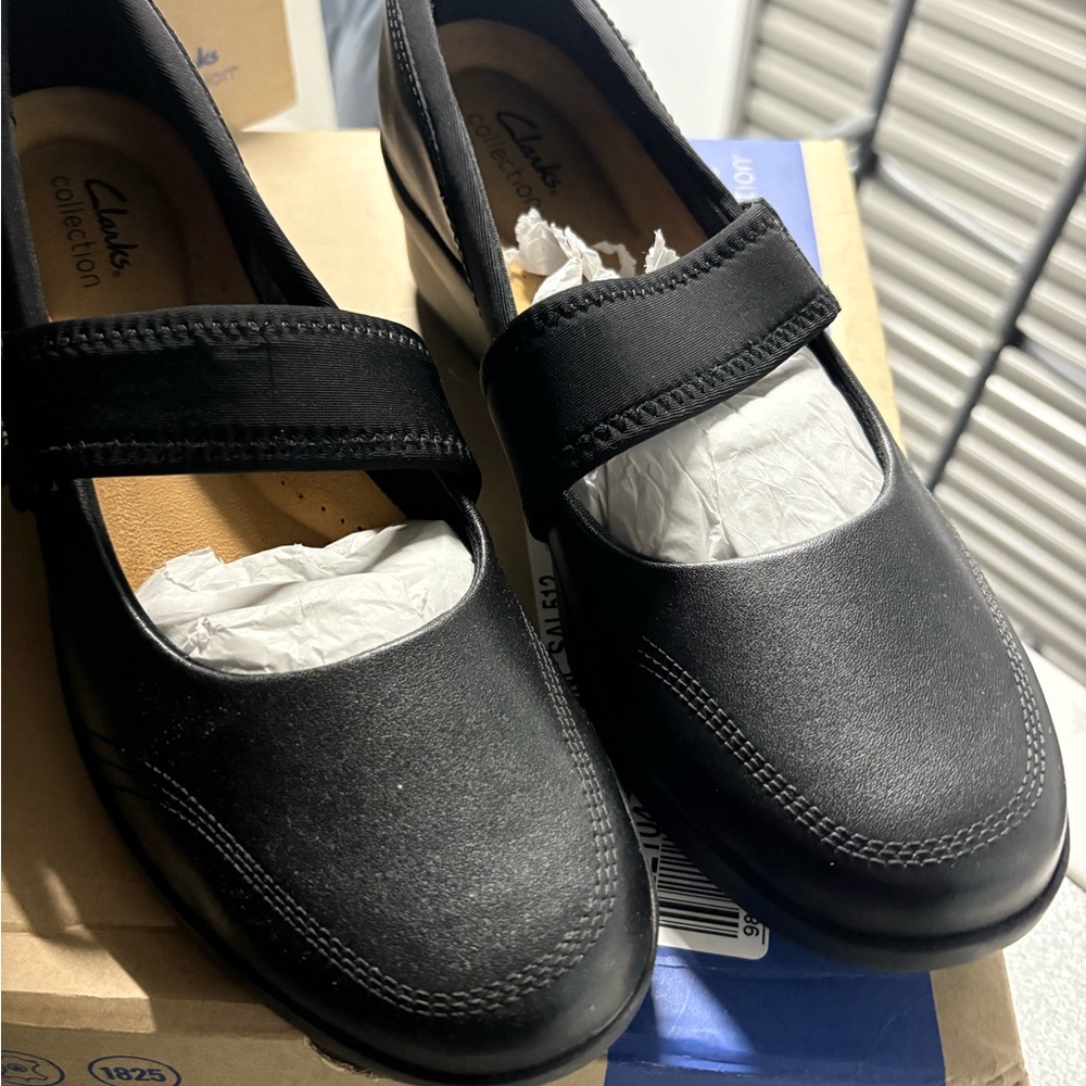 Clarks Suttyn May Mary Jane Wedge Women’s Black Leather Casual Comfort Shoes 11